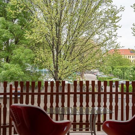 Апартаменты Elit Apartman Дебрецен Экстерьер фото